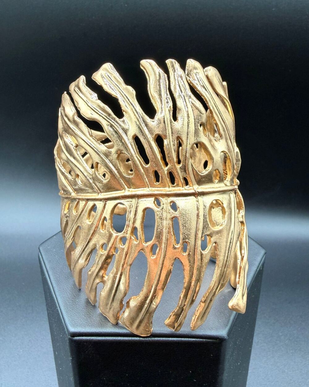 Zara Gold Monstera Leaf Hinged Cuff Bracelet